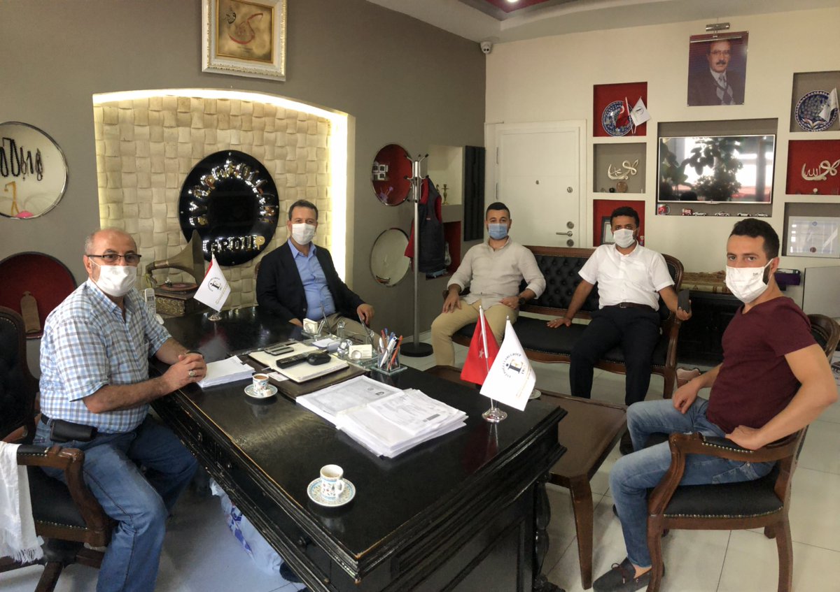 Ak Parti Bayrampaşa İlçe Başkanı Ersin Saçlı ve Teşkilat Başkanı Hüseyin Sevencan , iş yerimizde bizleri ziyarette bulundular. Sosyal mesafe kurallarına uyarak hoş bir sohbet ve özlem giderdik. Kendilerine bu ziyaretten dolayı teşekkür ederiz...

@SacliErsin <a href="/SEyupogullar/">Selami Eyupoğulları</a>