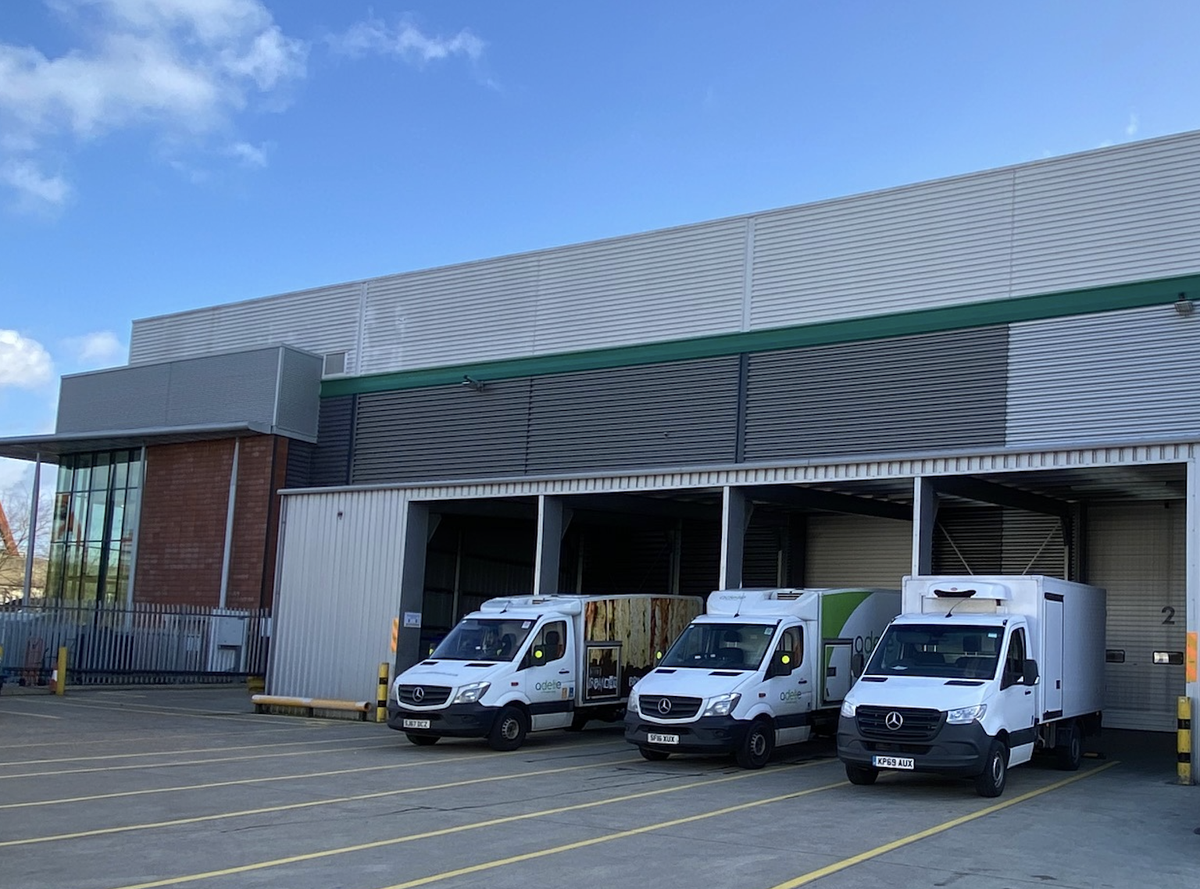 SmartSpaceBuild's tweet photo. We work very closely with our customers and listen to find out exactly what they want. In recent times this has led us to create all sorts of new products. Read our latest blog to see how we flex to create what's needed:
https://t.co/D393zsCF7q
#temporarybuildings #backtowork https://t.co/JmYRDxqXnn