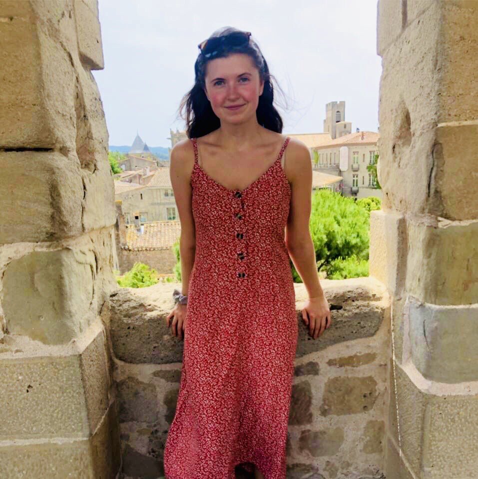 GaryWerner's tweet photo. Happy birthday to my younger daughter! Adele Werner turns 20. (A favorite photo from France last summer) https://t.co/L1oV3R0CCE