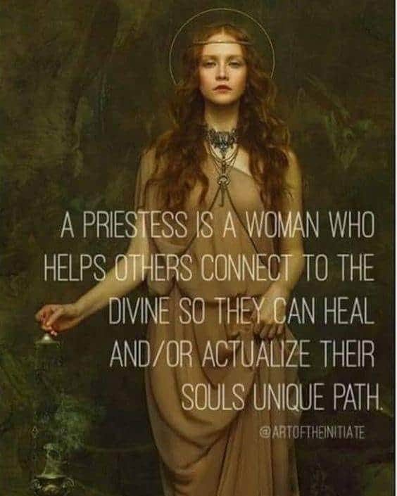 PaganIdaline's tweet photo. I love being a Priestess. It's my life. https://t.co/gt8WxocMH9