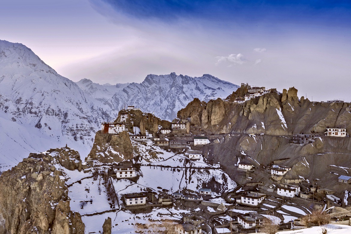 AdventurEscape_'s tweet photo. One of the coldest desert mountain valleys in India is situated in the northeastern part of Himachal Pradesh, a piece of land between Tibet and India, called Spiti Valley. Read more here https://t.co/rIDFFWGnx6 https://t.co/J9y7gG5eJA