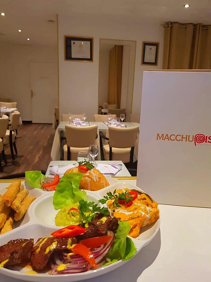 Hoy, 28 de julio, se celebra la independencia del #Perú. El primer restaurante gastronómico peruano de París, Macchupisko, lo festejará con música, danzas típicas, animación y la mejor comida peruana de la capital: bit.ly/2X6hGhX
<a href="/peru/">peru</a>,<a href="/marcaPERU/">Marca PERÚ 🇵🇪</a>, <a href="/PeruEnFrancia/">EmbajadaPerúFrancia</a>,