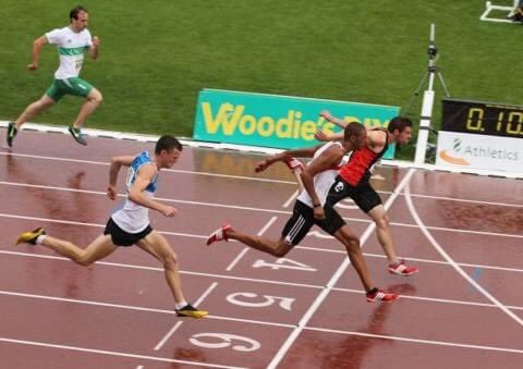 7 years ago today David Hynes took the National 100m title back to wexford town. Went into that final probably 3rd on paper but as the heavens opened the man saw his opportunity and had the race won from the gun. A gent and a legend💪🏻🔥