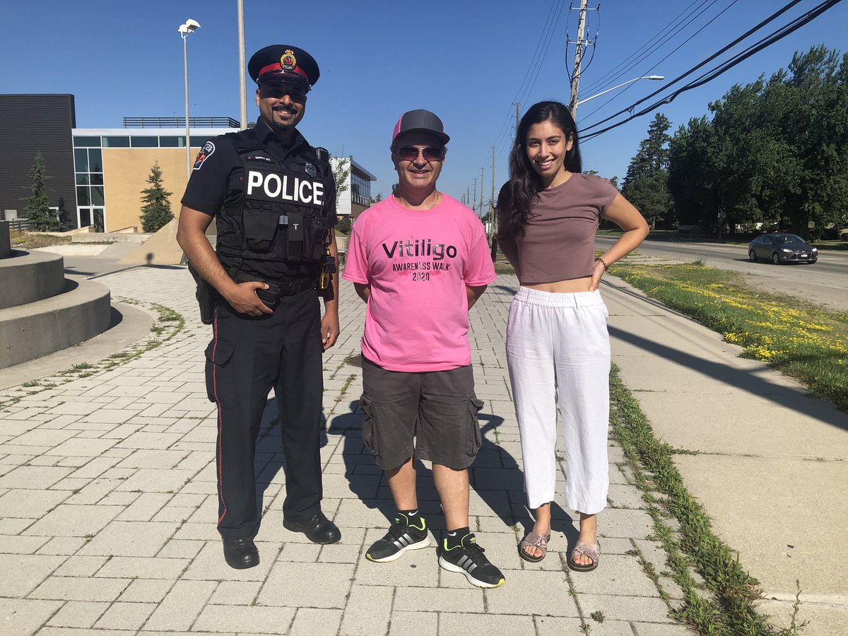 snapdHamilton's tweet photo. Stopping by @HamiltonPolice Station 30 on Rymal Rd on Charlie’s  fundraising &amp; awareness walk for Vitiligo @cityofhamilton @HWCDSB @STJOESHAMILTON #hamont #vitiligo #fundraise #walk https://t.co/Y7AGWSLEkx