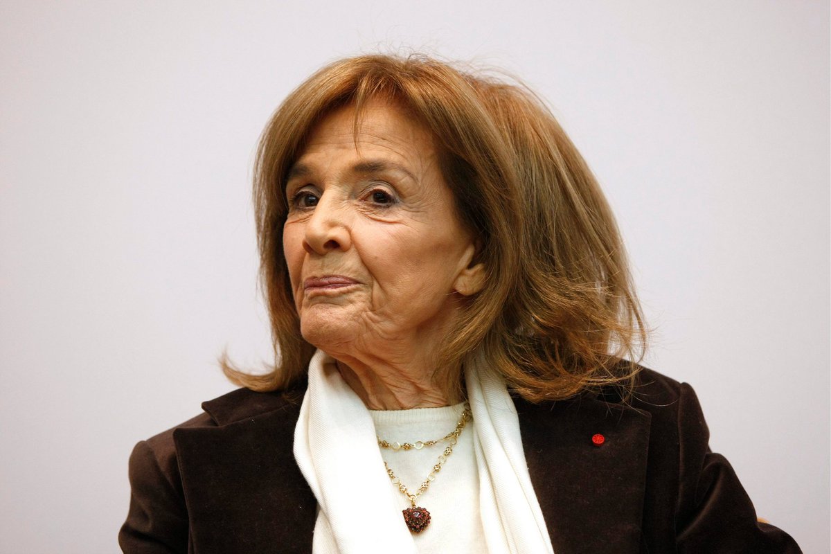 sfrpresse's tweet photo. Mort de #GisèleHalimi, avocate et figure du féminisme : 
↓↓↓
https://t.co/kA9AlZkozE https://t.co/Wejg1H8nqC