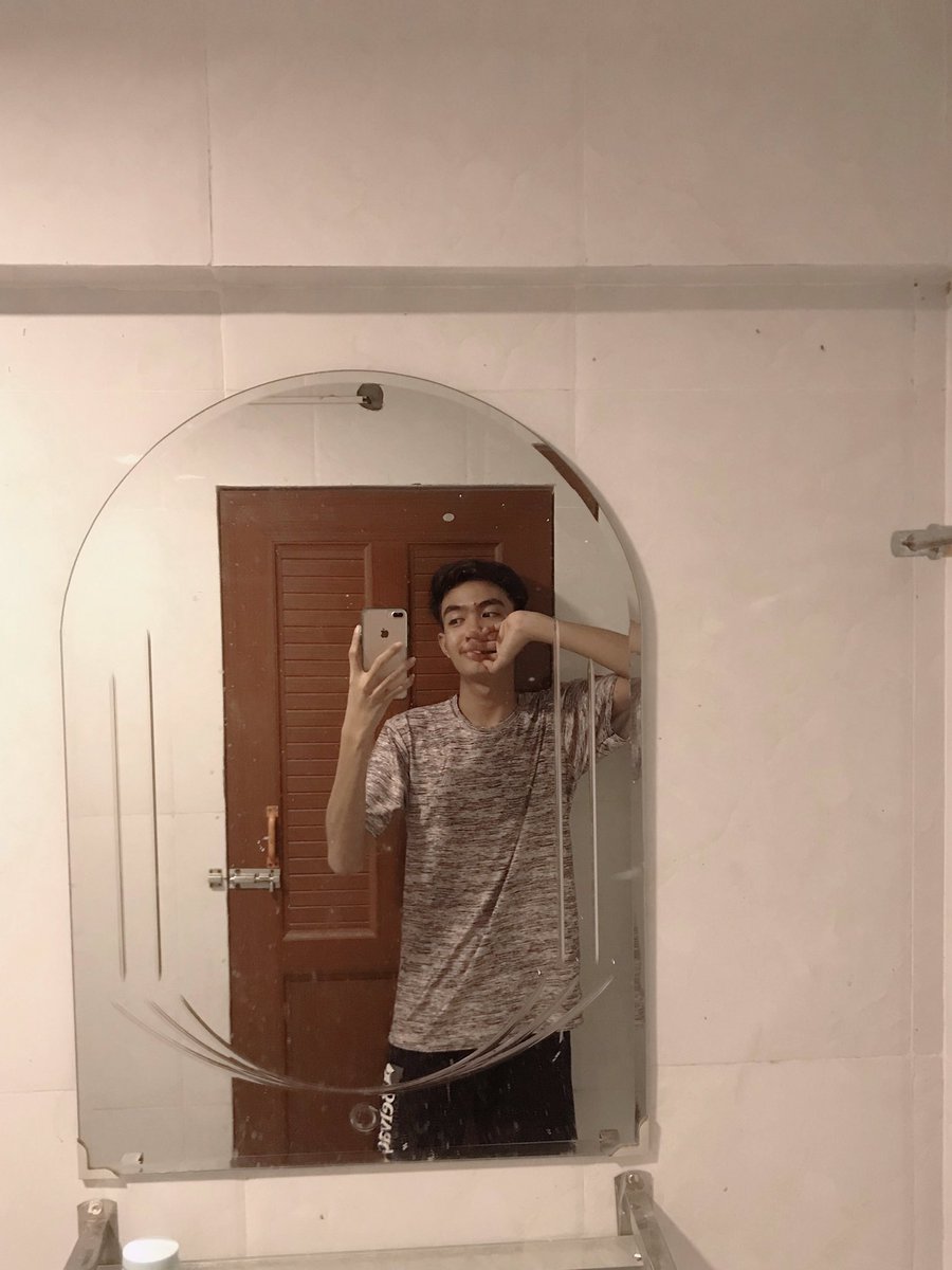 HengFly2's tweet photo. Good night 🌙😘💤 https://t.co/OwVXsgOWFx