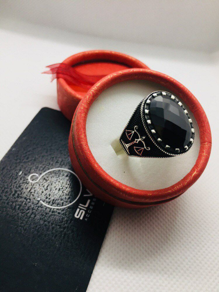 Silviaaccessory's tweet photo. شايفين انو نعمل مسابقه على الخاتم دا!!😉🔥 https://t.co/y9K88eNN7b