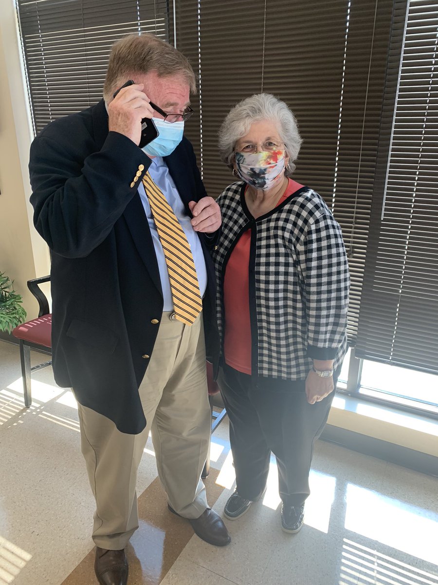 wherald's tweet image. It’s the Hometown Radio Show on @WAKM950AM this morning @FranklinTransit ! Thanks to Tom Lawrence for hosting. Debbie Henry and Brandy Blanton joined Publisher @cmdpublishing