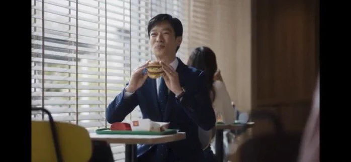 @bakanoakachan いや、そこはビッグマックを食べたやろｗ 