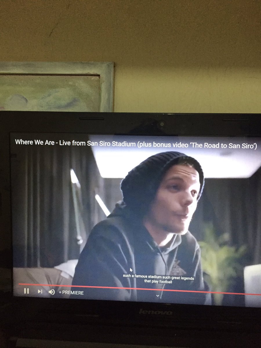 nadwantsbaekkie's tweet image. AAAAHHH #10yearswithOneDirection