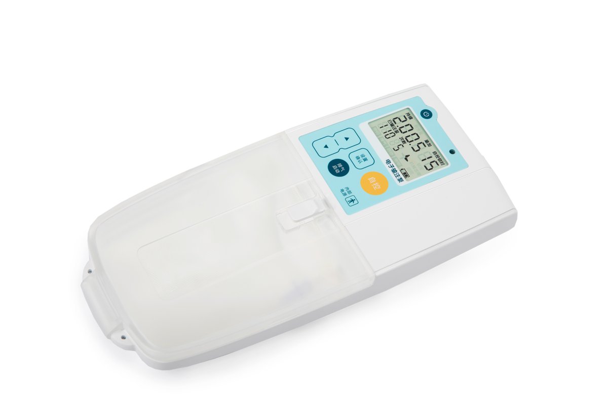 IDCuk's tweet photo. With an eye on sustainability we developed this drug pump for Tuoren. Minimum electronic &amp; plastic waste, maximum reliability &amp; ease of use.
https://t.co/nW0IrQ1ZXn
#industrialdesign #productdesign #medicaltechnology #medicalproducts #medicaldesign #hospitalequipment https://t.co/7cvPE22bCr