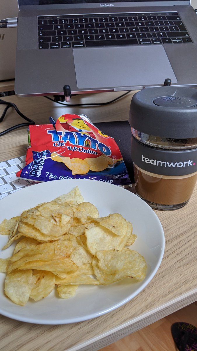 JessAFerraz's tweet photo. Who said that Grand Council had to be physically together? Having a great time with our #twgc2020 at @teamwokhq @teamwork cause Teamwork is all over the world and we are all together :)  
Loving the Paddy Box, great to have some great Irish treats☘️💚 https://t.co/V9TBCdQMRy