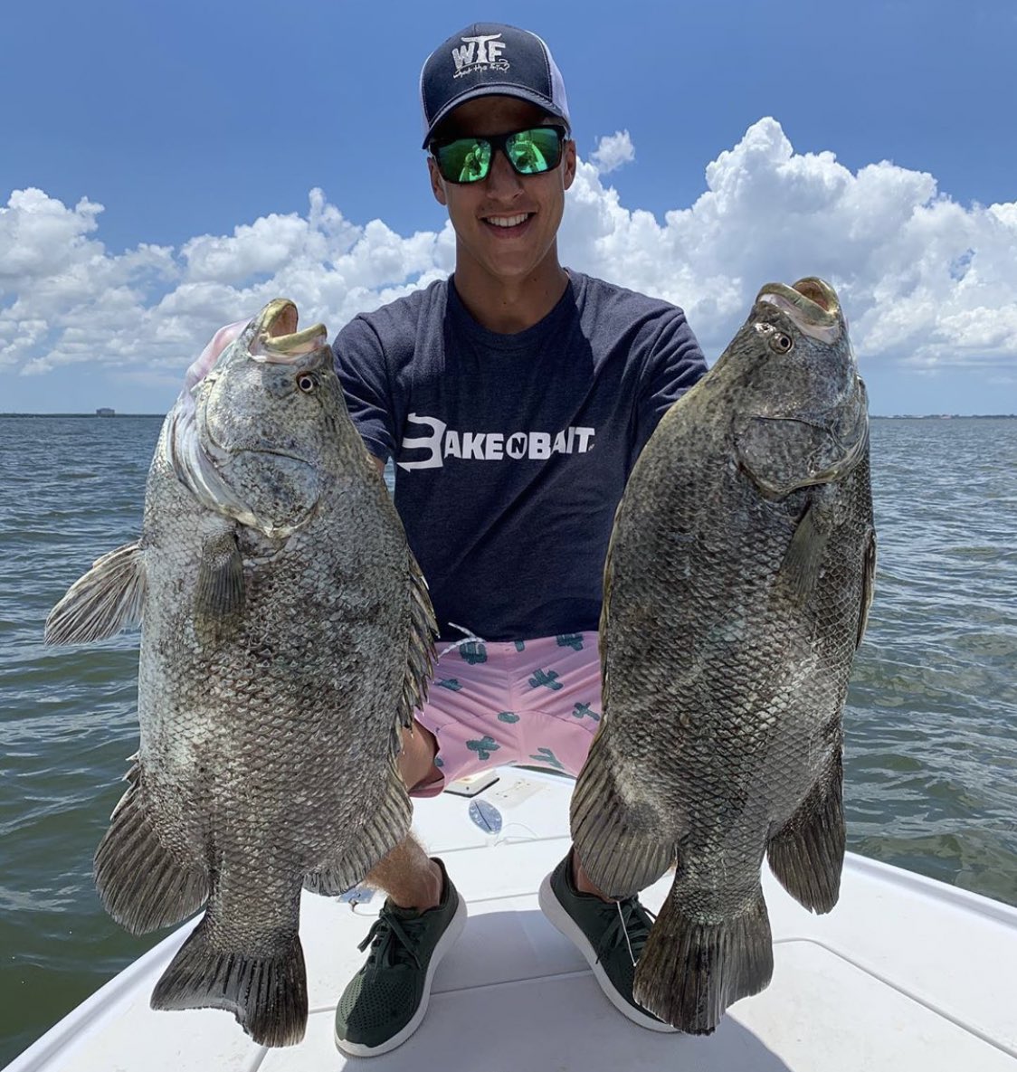 @zach_witkowski messed around and shot a triple double 🏀 

#wakenbait #tripletail #inshorefishing #floridafishing #tampabayfishing #fishing #tampabay #saltwaterfishing #lovefl #inthemeat #goodeats #getbaited