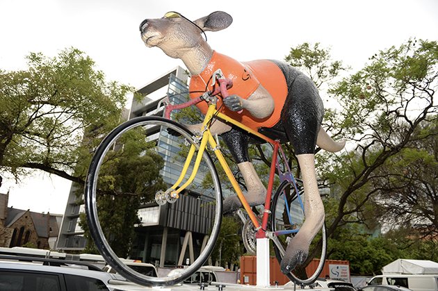 This concludes my thread of cycling mascots (for now). I'll leave you all with a few images I encountered during this morning's search.