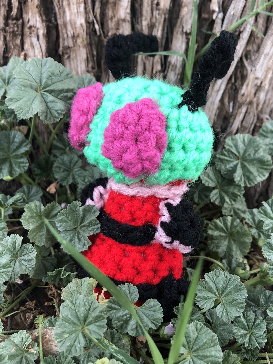 toriestangles's tweet image. Thank you for the art share! I’m Torie, and I crochet! 

What’s a hobby you do that isn’t art related? 

🧶etsy.com/shop/ToriesTan…
☕️ko-fi.com/toriestangles
🌵 patreon.com/toriestangles