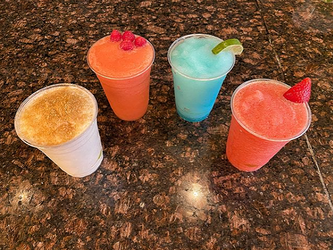 Good morning! Stay hydrated and refreshed with a delicious slushy from Astoria's newest pop-up <a href="/slushastoria/">SlushAstoria</a> ! 36-05 30th Avenue.

#givemeastoria #slushastoria #nycpopup #slushies #popupstore #refreshing #delicious #summervibes🌴