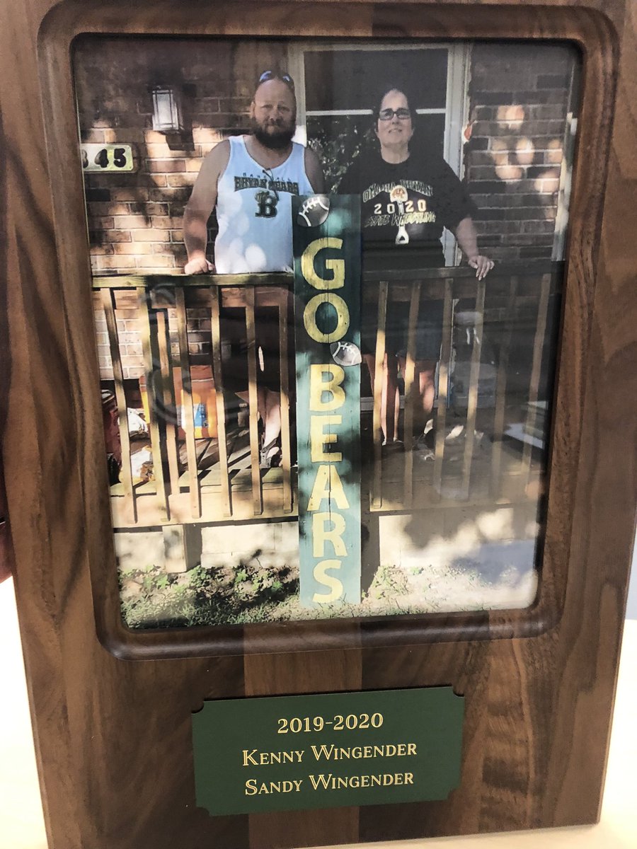 omahabryanbears's tweet photo. Huge shout out to Kenny and Sandy Wingender, for being the 2019-2020 recipients of the Dr. John McQuin Service Award. Kenny and Sandy graciously volunteer their time and resources to provide suppport for our football, wrestling and baseball programs. Thank-you for all you do!! https://t.co/Co3K25cmqB