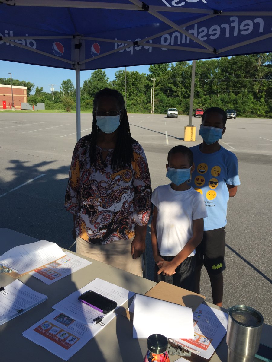 We enjoyed being out in the community this morning to help our families choose their option for learning this school year!  We will be back out this evening from 6-8pm at the same locations:
Arrowhead Beach Park
Ballard's Bridge Church
Fountain of Life Church
John A. Holmes
Roses