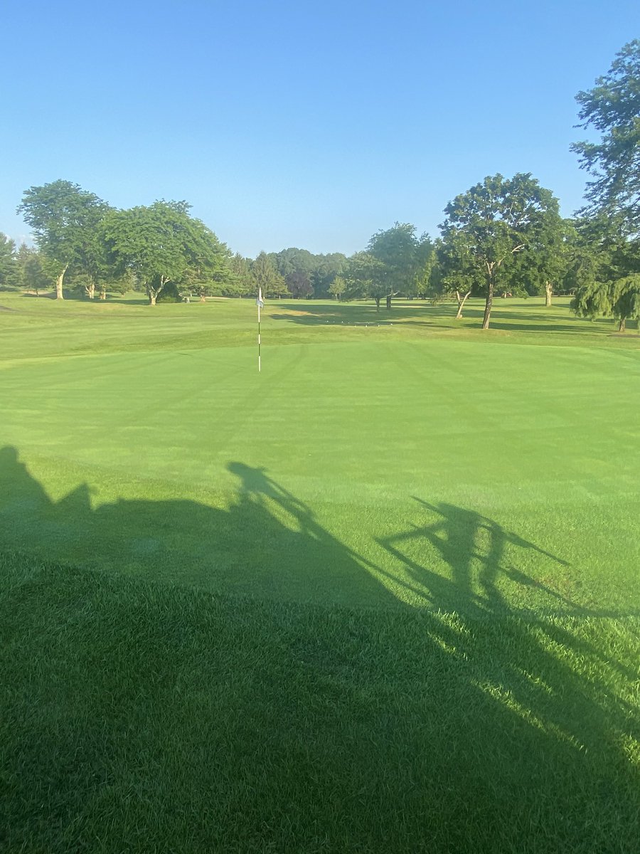 Jrustad7R's tweet photo. Still one of my favorite products on the market! Amazing response and quality after application #backedbybayer #stressgard https://t.co/I5UgMsI4PN