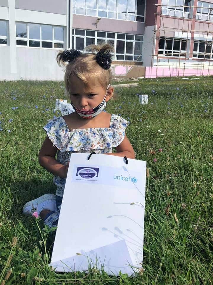 qshhzh's tweet photo. Yesterday we gave the kids of Gadime activity packages! These packages aim to help children with at home activities.
@UNICEFKosovo 
#WhileAtHome
#NderkoheNshpi https://t.co/b4iFOmzW6C