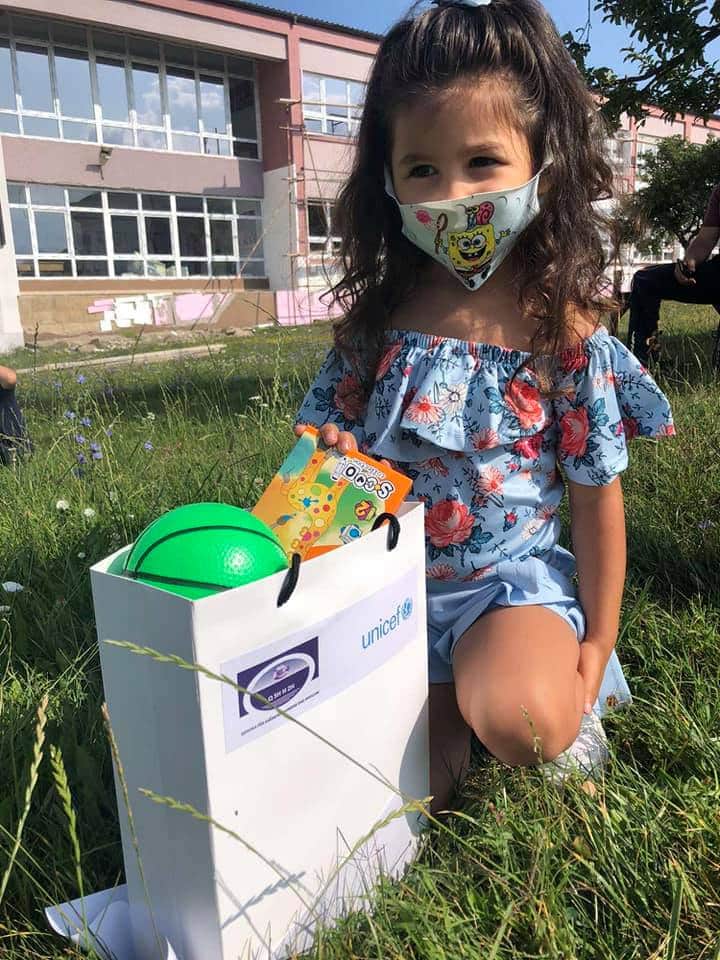 qshhzh's tweet photo. Yesterday we gave the kids of Gadime activity packages! These packages aim to help children with at home activities.
@UNICEFKosovo 
#WhileAtHome
#NderkoheNshpi https://t.co/b4iFOmzW6C