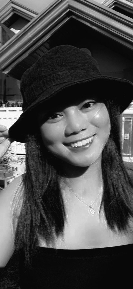 florayamps's tweet image. Challenge Accepted 🖤
#nakikiusolang!