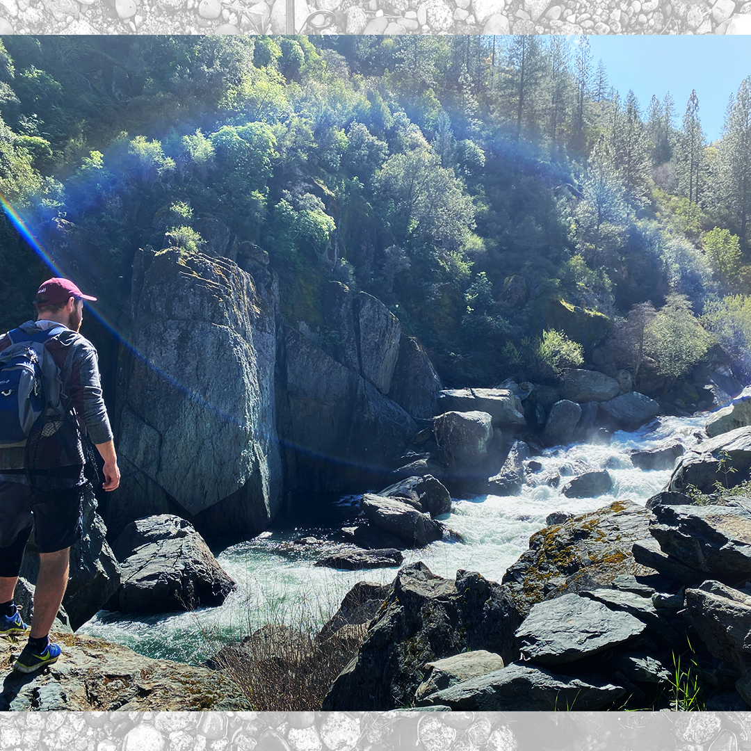jointmedias's tweet photo. 🌄 While some of us can’t wait to get that big catch, others enjoy the journey found along the way. Our resident lure-master proved he prefers a mix of both with these beautiful views and even nicer catches.

#JointVentures #Outdoors #Fishing #Nature #Hiking https://t.co/KolkdNTxfc