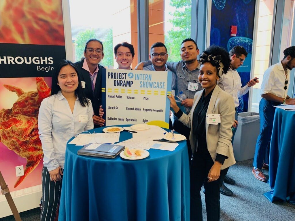 ProjectOnramp's tweet photo. #Throwback to last year's Intern Showcase! 2020 has sure been an unusual year, but that does not stop the innovation in the life science industry. This year, 35+ students are working remotely at home thanks to our host companies. #WeStillMove https://t.co/mKV0Pc6uzj