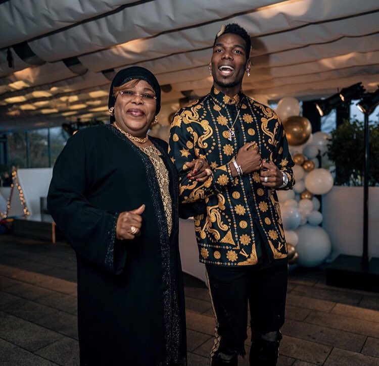 Dios🖤💀 on X: 3 Paul pogba Paul drips so hard he makes other folks shine  in his photos, that's the power of his drip, just look at labile's momma😍   / X