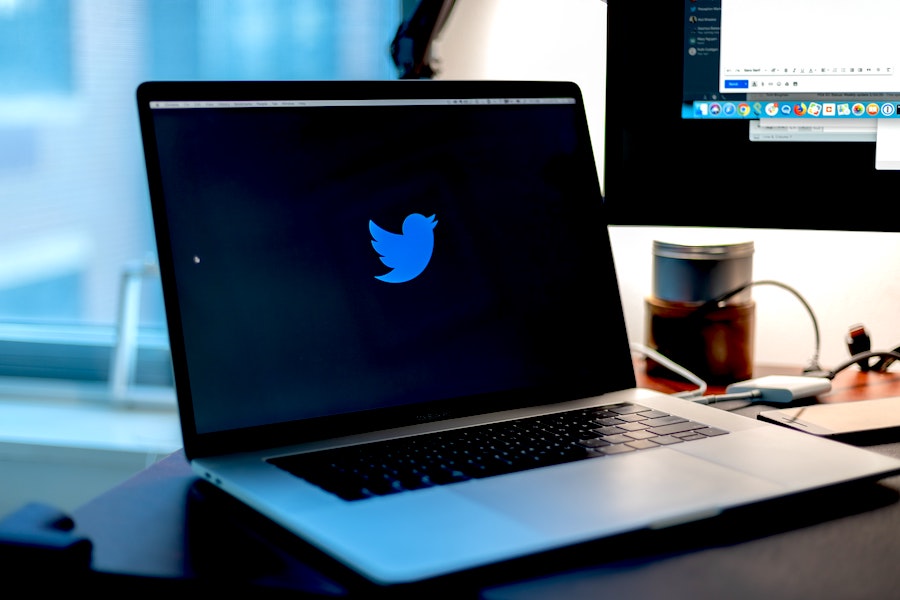 nocodejournal's tweet photo. @metaranx will show you how to build a tweet engagement predictor using sentiment analysis, one with a pre-existing dataset, your tweet data, or for business use cases. 
https://t.co/FTvqM5Yi9j
#NoCodeJournal #NoCode #LowCode #nocodetutorials #metaranx #enagagement https://t.co/dW9fl7VN7f