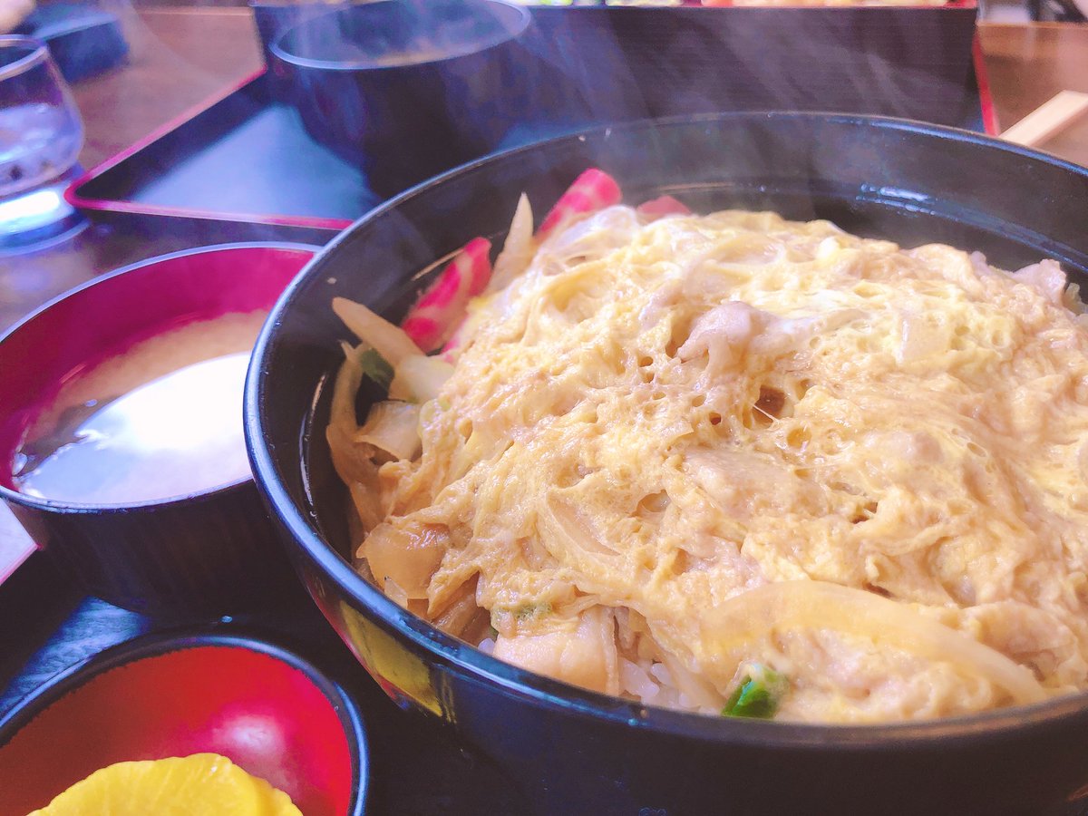 Yuka S 飯テロ𓎩 ランチ𓌉 𓇋 親子丼 天丼 蕎麦 沢庵美味すぎて ランチ お昼 親子丼 天丼 蕎麦 沢庵 北海道 旭川 永山 そば源