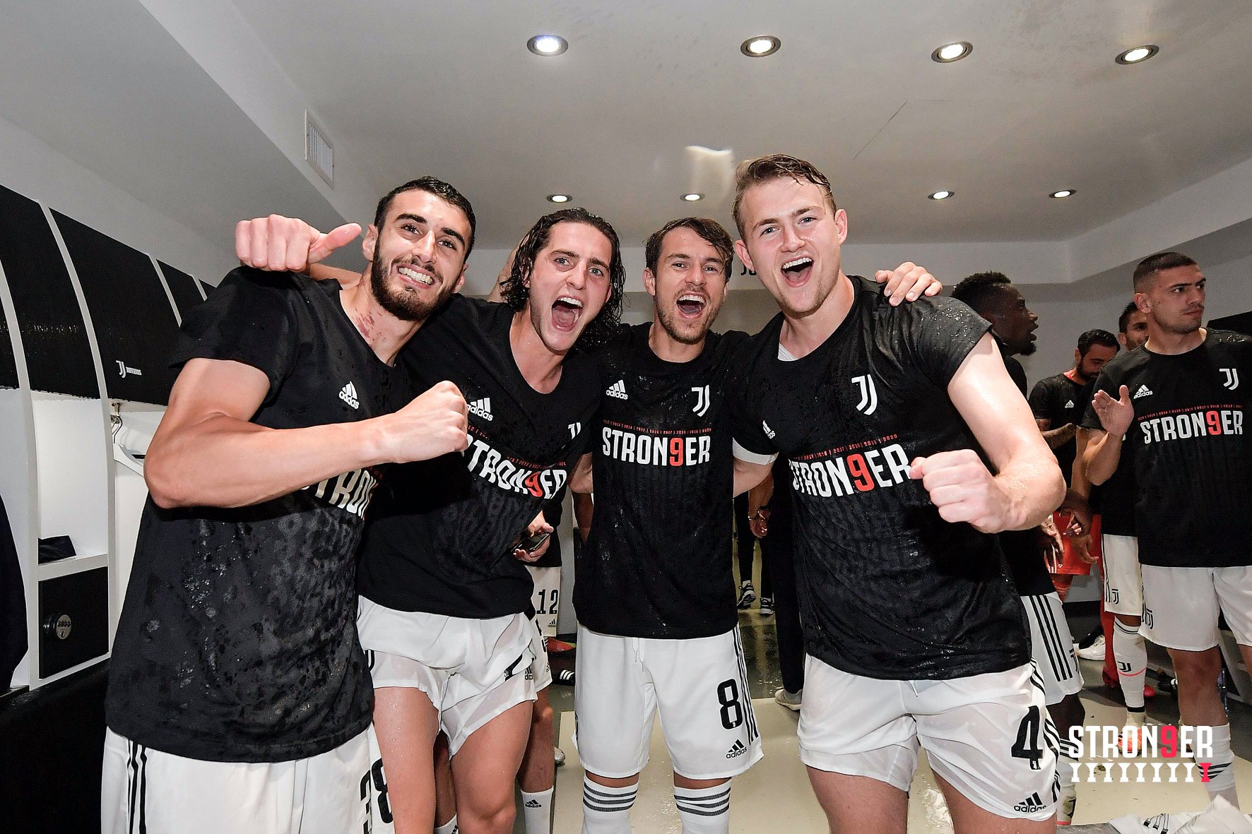Maglia stron9er juve outlet