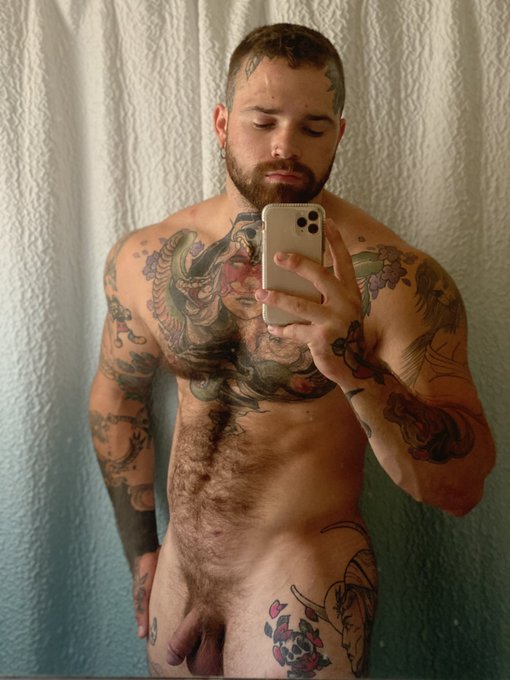 Bigger by the day.💪❤️🥰 https://t.co/iPbATe2w5s