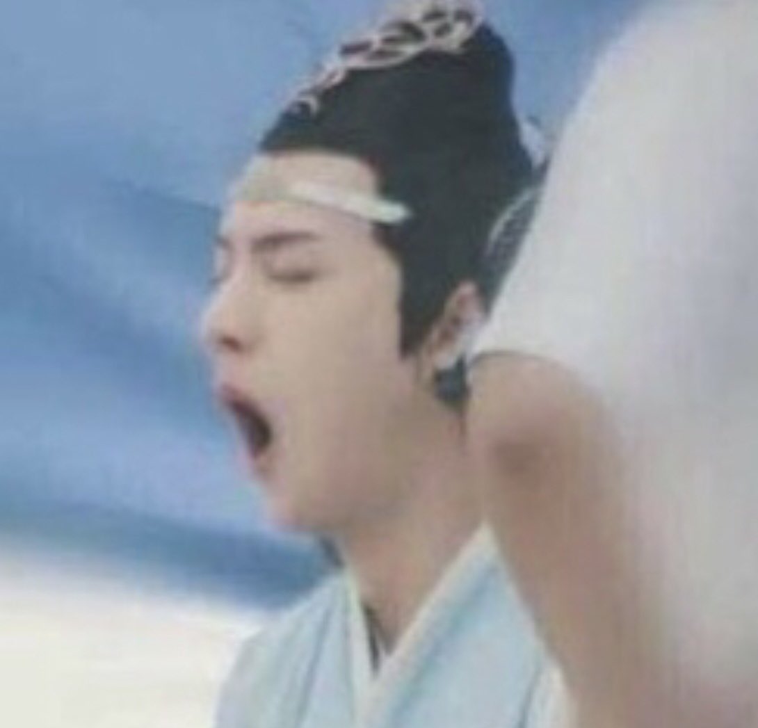 wang yibo as sailor moon - a thread