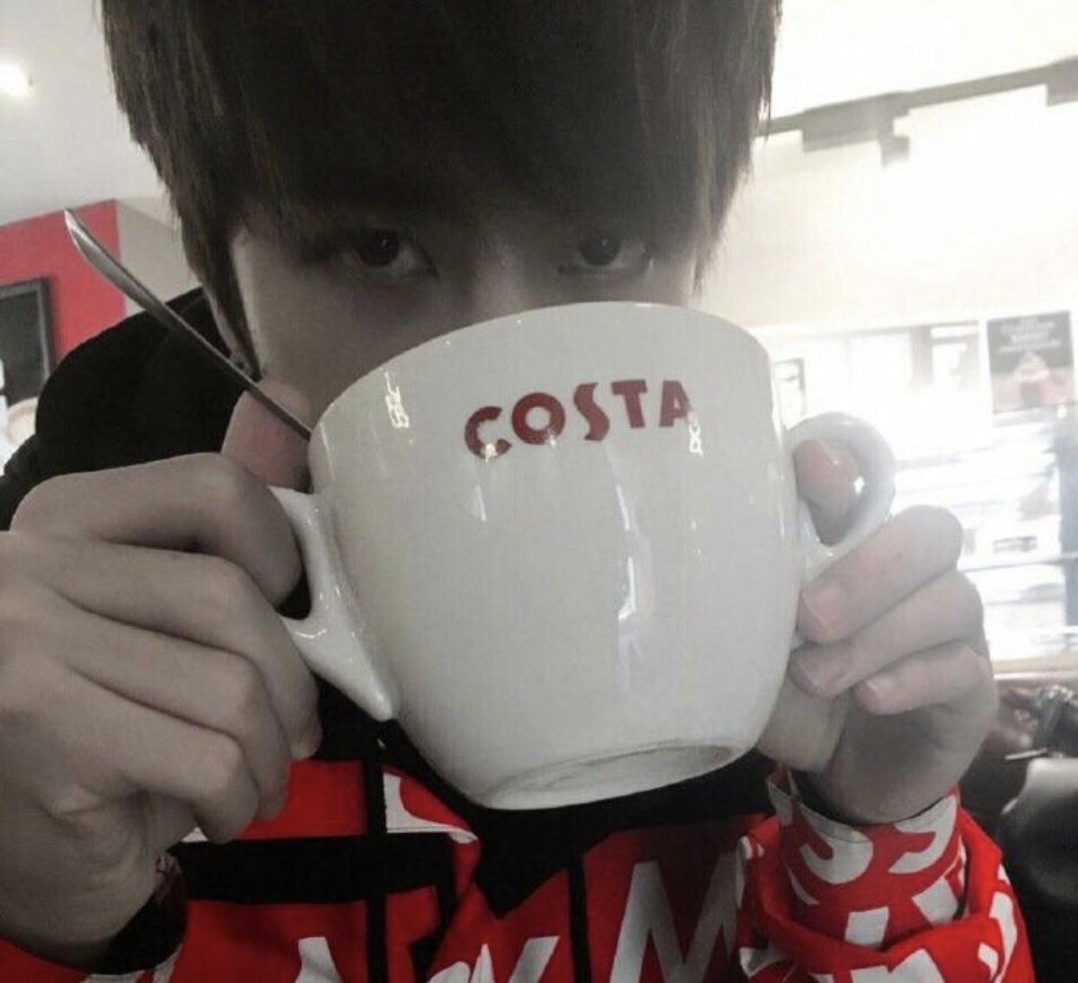 wang yibo as sailor moon - a thread