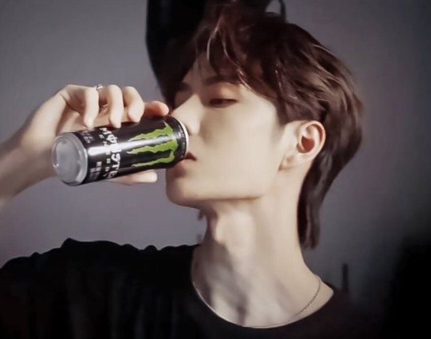 wang yibo as sailor moon - a thread