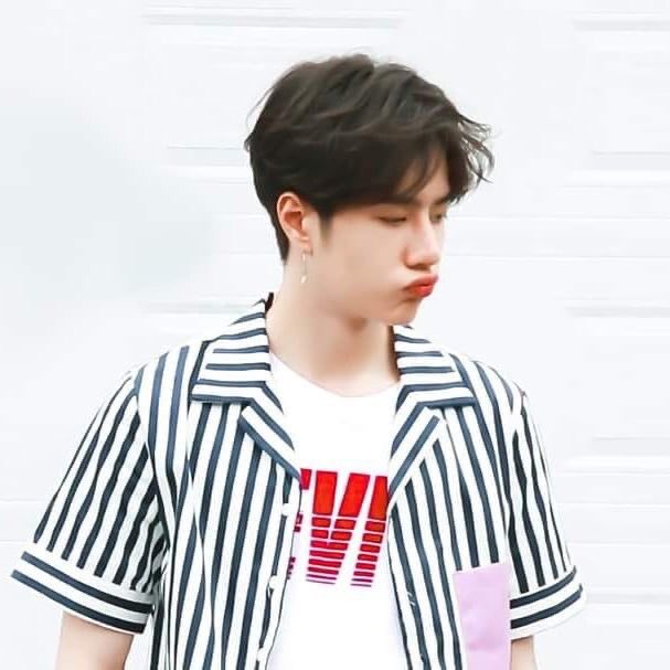 wang yibo as sailor moon - a thread