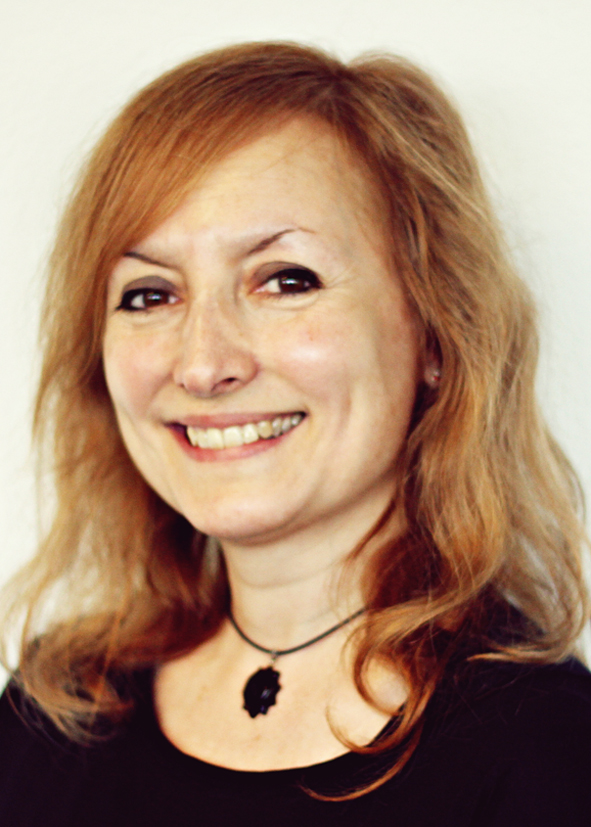 RiscoLab's tweet photo. Conoce a Cristina. Jefa, guía espiritual del #CellStructureLab y experta microscopista.
Con años de experiencia en el estudio de la interacción virus-hospedador, ahora aplica ese conocimiento al estudio de la infección de #reovirus,
#bunyavirus y #coronavirus en células humanas https://t.co/bTL9hVkEzc