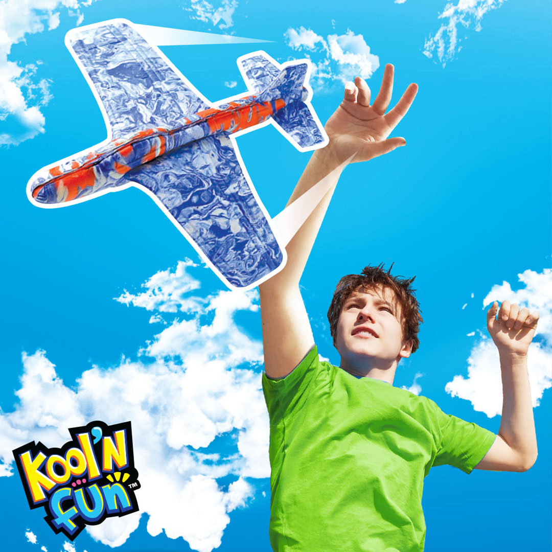 Who wants to fly away with us to #toyland?
#koolnfun #groovyglider