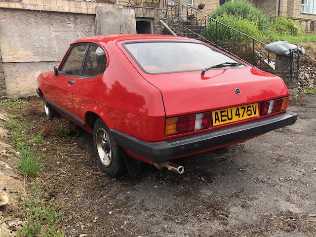 CharterhouseAV's tweet photo. I'll take the Merc 280 SL please over the Capri 1.6GL.
Both in tomorrows online classic car auction. https://t.co/dV9Jq3jruk