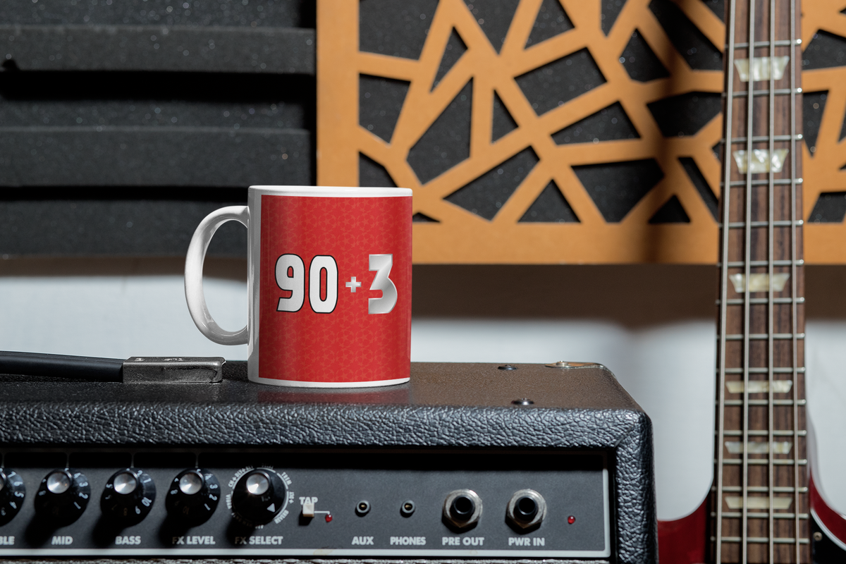 ScoreDrawn's tweet photo. ⚠️ NEW MUG DESIGNS⚠️ Available from https://t.co/YjGCJfOlyQ #MUFC #MUFC_Family #LCFC #SUFC #Blades https://t.co/xaLNEsOAHy