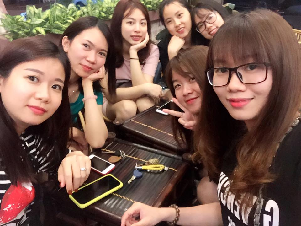 đi quẩy cùng chị e