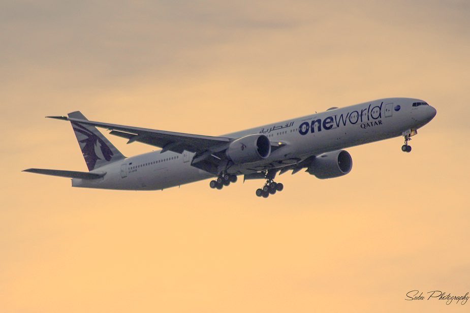 maaaviationpic1's tweet photo. “The Special Visitor From @VisitQatar ”
#cargoflight of @qatarairways (With One World Livery) - @boeing 777-3DZ(ER)(A7-BAB), On Finals To Active Runway 07 - Operating as QR8074 From @hiaqatar 🇶🇦 
#cargoflight #Covid19 #oneworld #specialliveryplane https://t.co/D0SyaKn4Dc