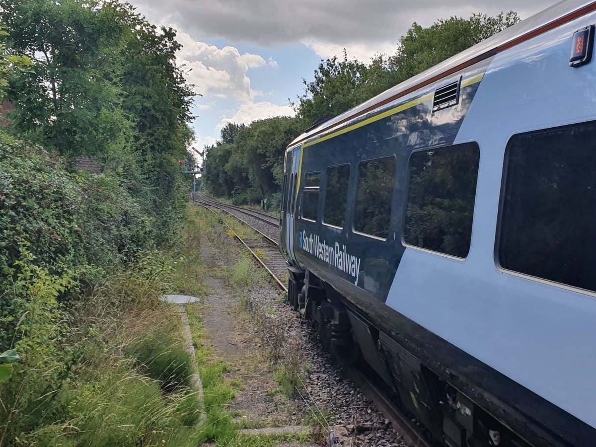 Network Rail Wessex tweet media