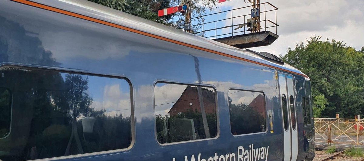 Network Rail Wessex tweet media