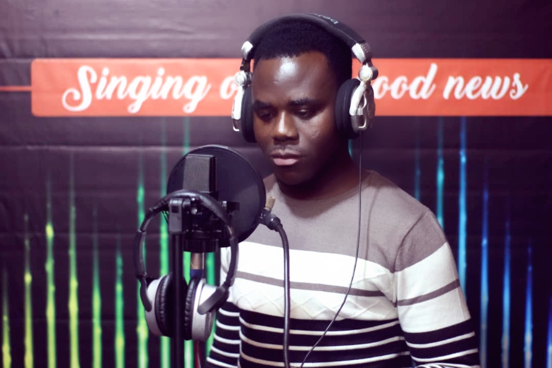 OilBadu's tweet photo. New worship video on Youtube https://t.co/0YuXltpNYe