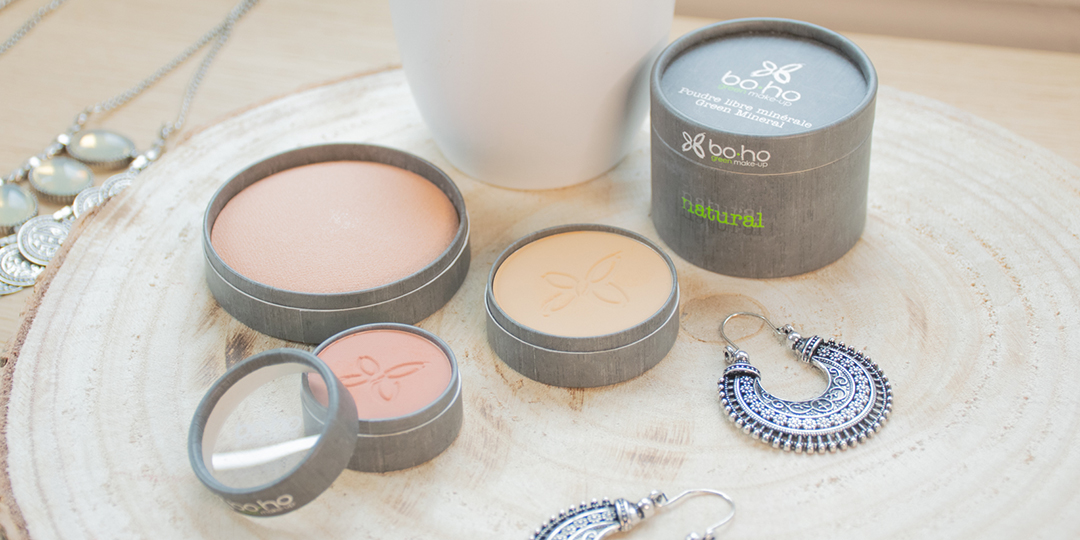 bohogreenmakeup's tweet photo. La majorité de nos packaging est en carton certifié #FSC® 🌳
C’est le cas par exemple de nos poudres libres, poudres compactes, terres cuites...
Nous militons aussi contre le suremballage en proposant des produits sans blisters ou emballages superflus 🌏☺️
#maquillagebio https://t.co/ij8KKp3d2W