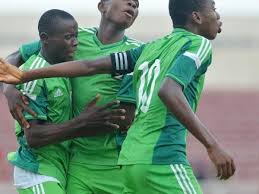 Abass Auwal was a brilliant left back with a wicked cross. My heart bleeds how he lost his way.There was also Samuel Chukwueze with his deft left football and the frail looking Michael Kingsley.Osimhen was always jovial in training and was hardworking.  #Osimhen