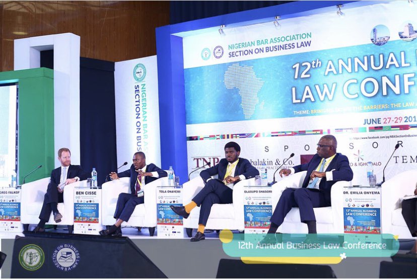 To my pleasant surprise, he had put my name to speak at one of the main panels of the  @nbasblofficial conference on “intra-African commercial dispute resolution”, as well as a training session for young lawyers (scheduled for a day before the conference).