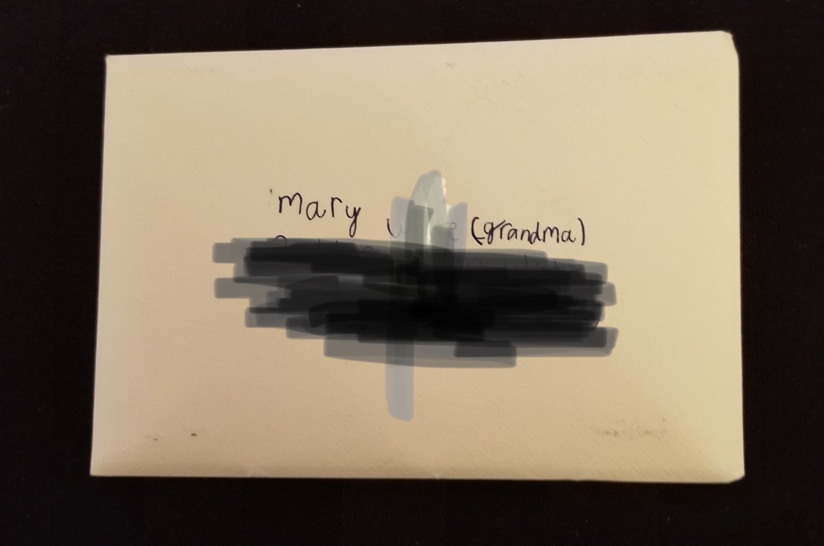 emmajbrowning's tweet photo. Thank you @USPS for delivering this envelope without a stamp from NC to MA. It meant the world to a grandma and her grandchild. https://t.co/XDhbTwvw48